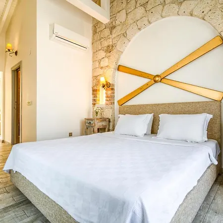 فندق De Gold Alacati *
