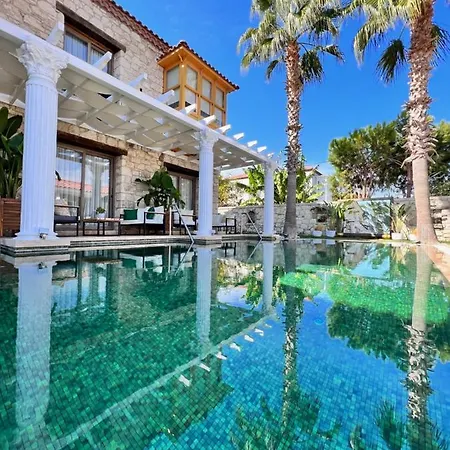 فندق De Gold Alacati *